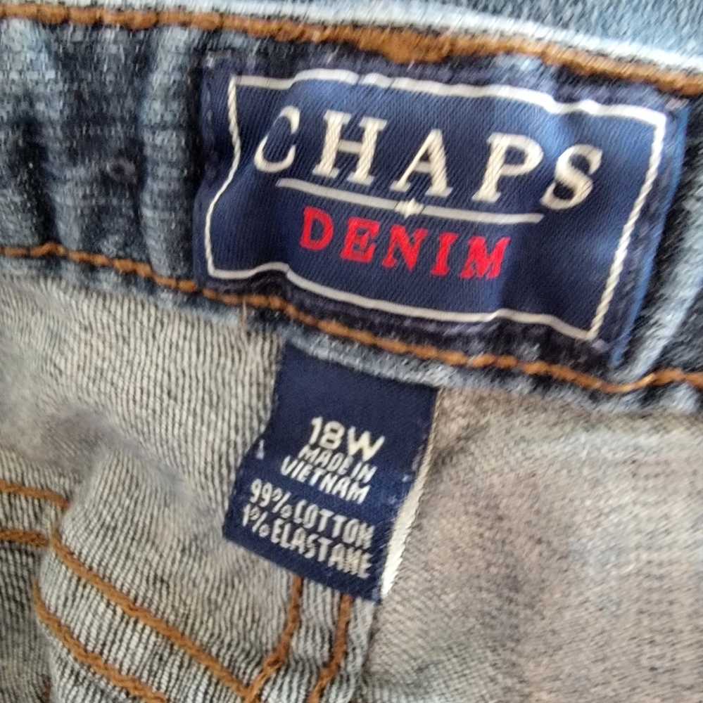 Chaps jeans - Picture 3 of 3
